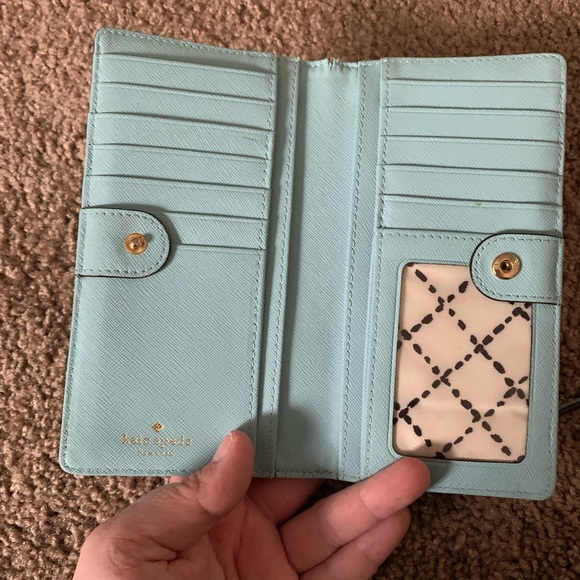 Kate Spade Snap Closure Saffiano Leather Wallet - Picture 4 of 5